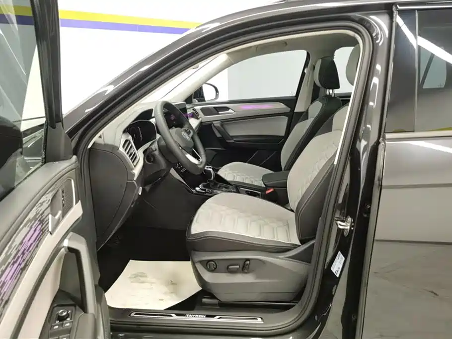 Volkswagen Tayron 2023 330TSI 2WD R-Line High-Performance Edition фото 9