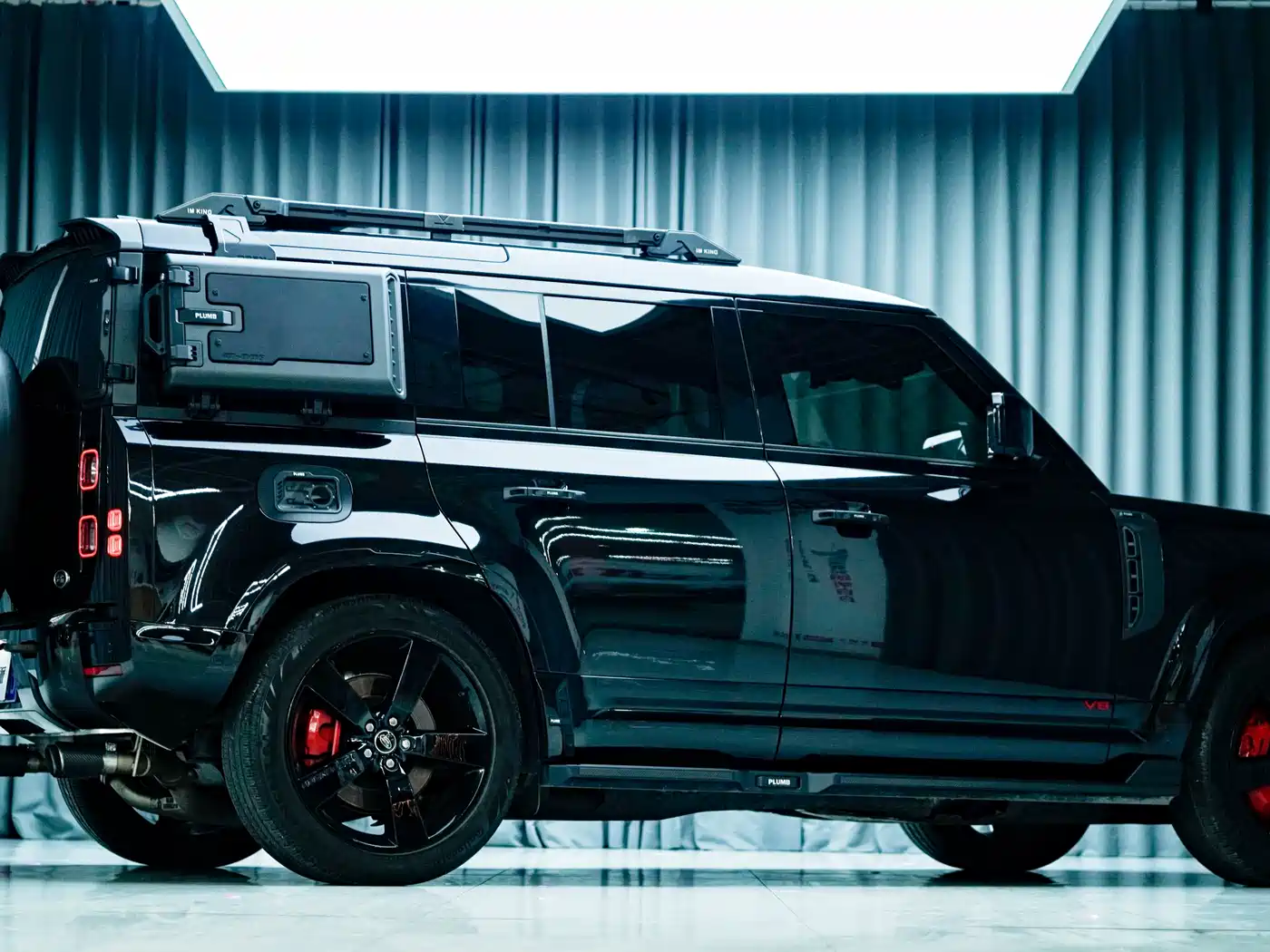 Land Rover Defender 2023 Facelift 110 5.0T V8 фото 5