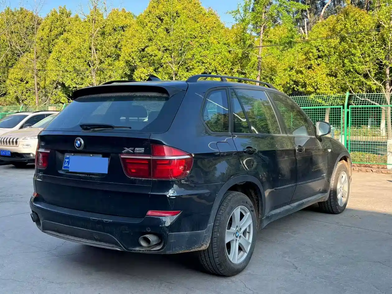 BMW X5 (Import) 2013 xDrive35i Leading фото 7