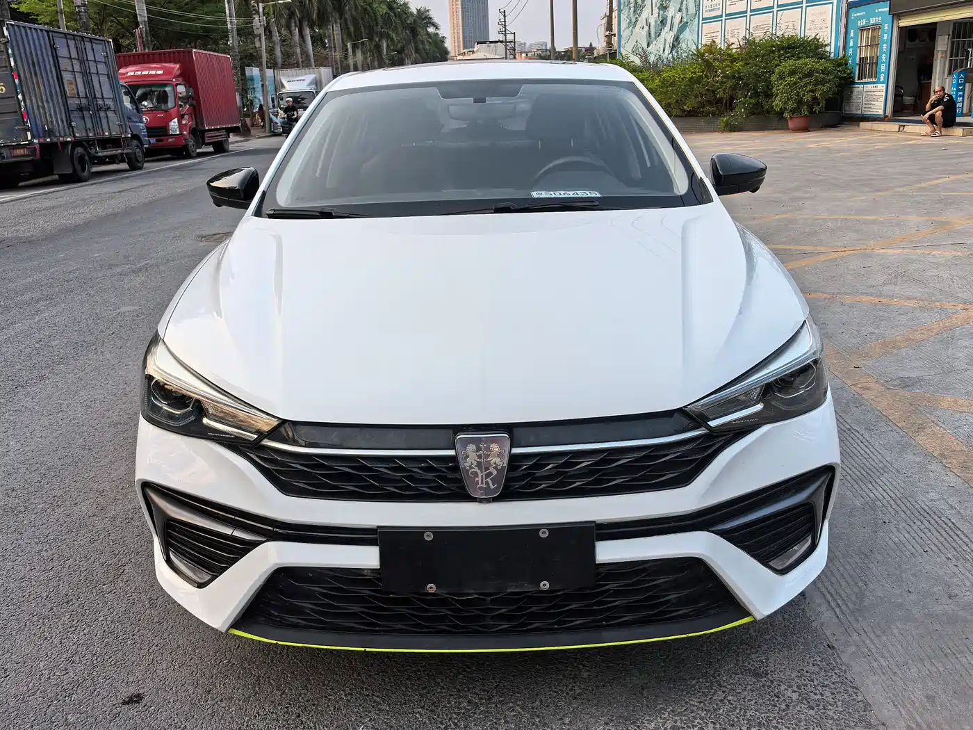 ROEWE I5