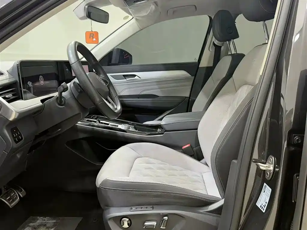 Volkswagen Talagon 2024 380TSI 4WD R-Line Touring фото 18