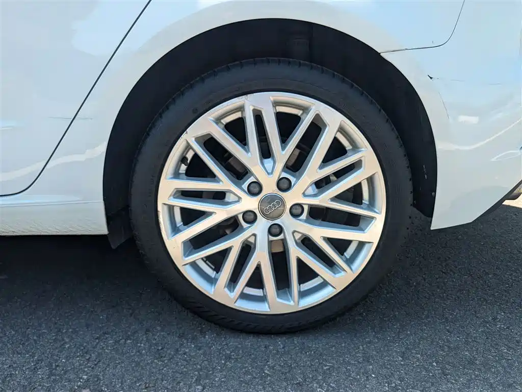 Audi A3 2019 Sportback 35 TFSI Style China VI фото 10