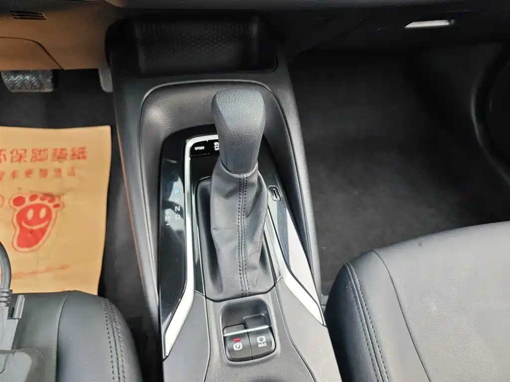 Toyota Levin 2022 185T CVT Luxury Edition фото 10