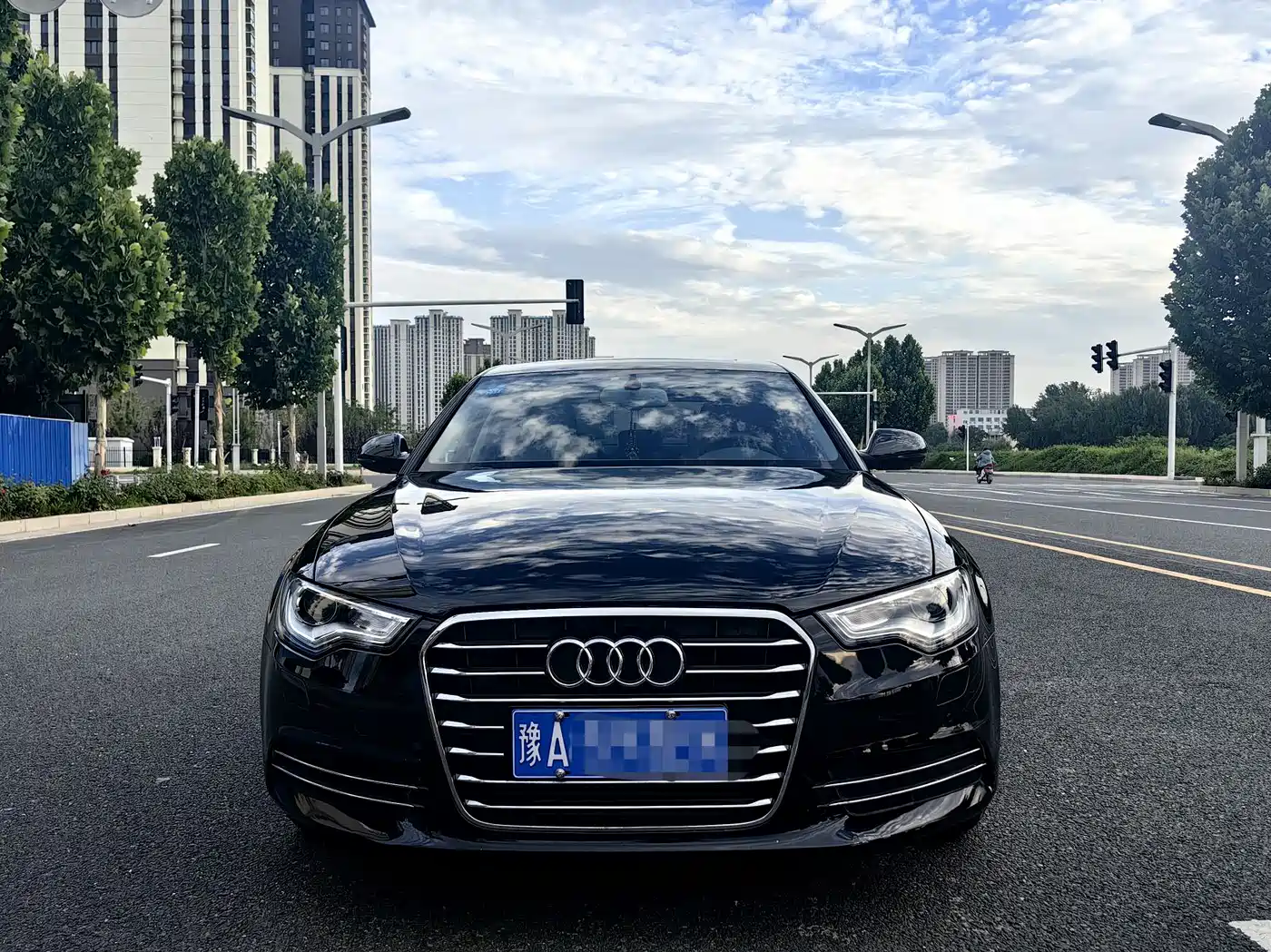 Audi A6L 2014 TFSI Standard фото 2
