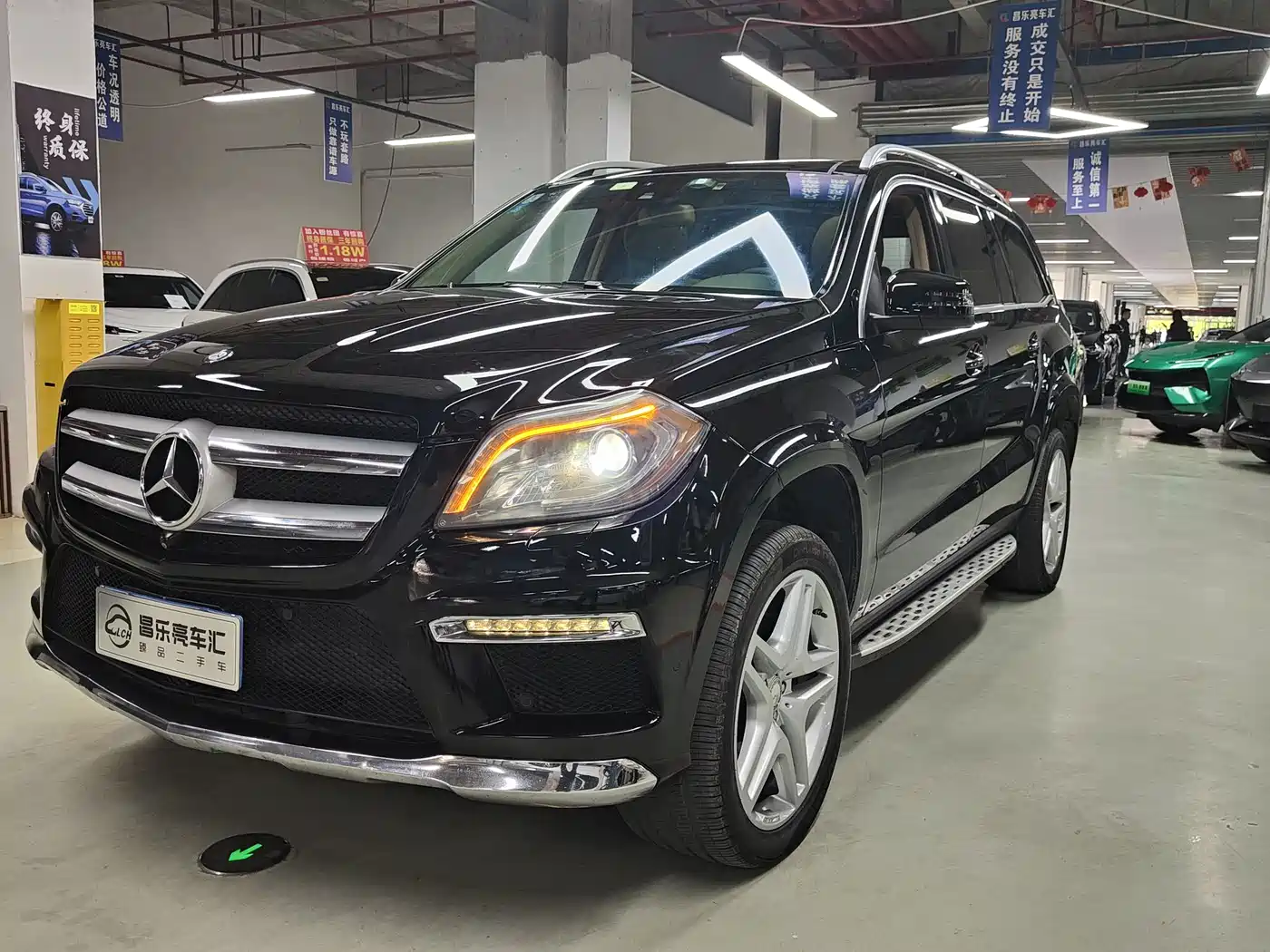 Mercedes-Benz GL-Class фото 3