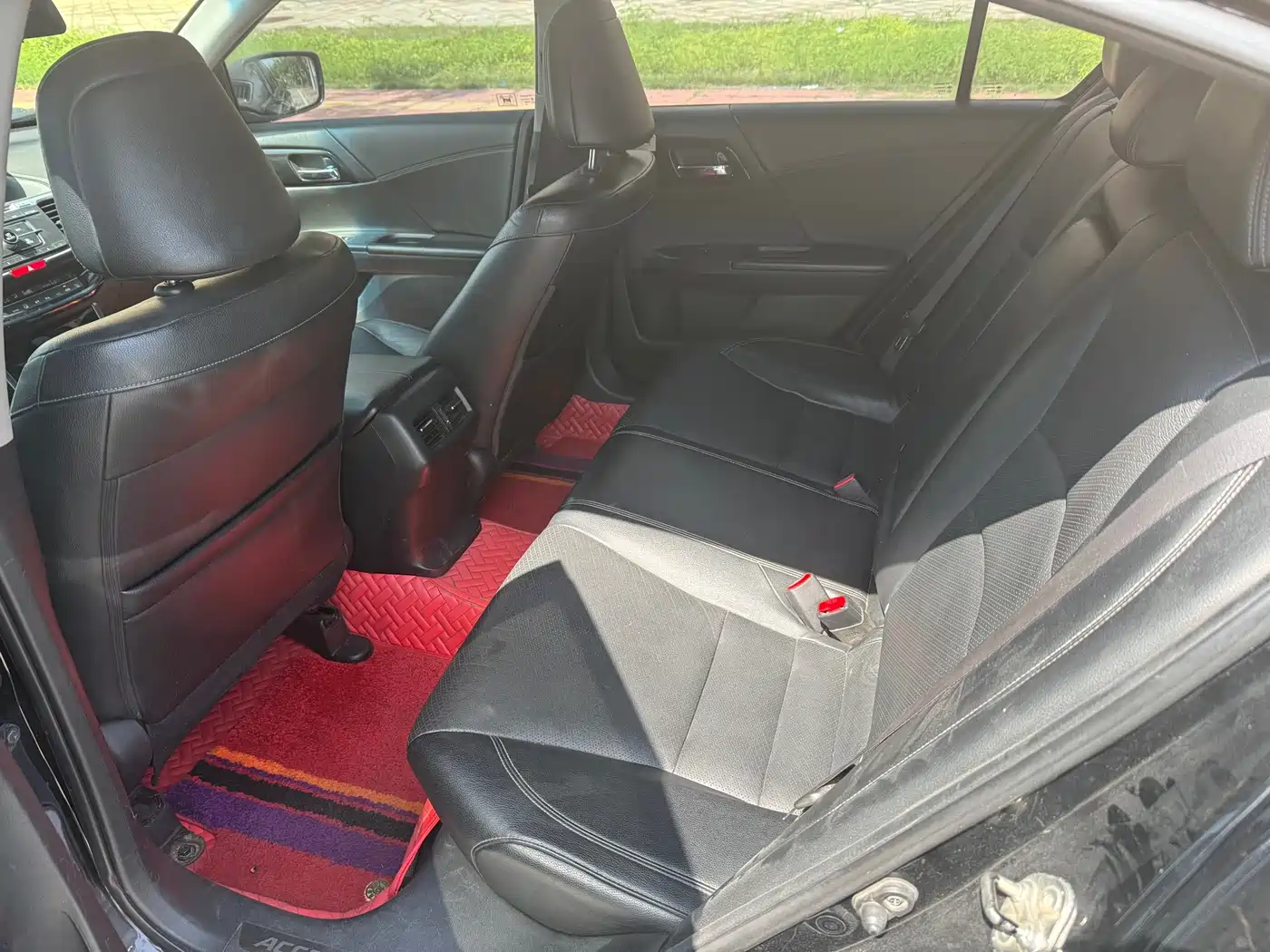 Фото 5 - Honda Accord