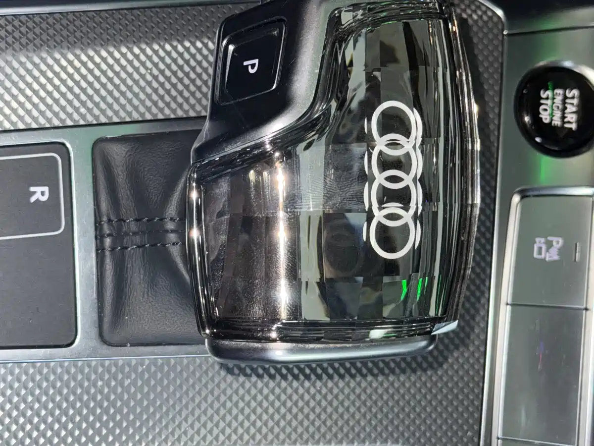 Audi A6L 2024 45 TFSI Premium Dynamic фото 13