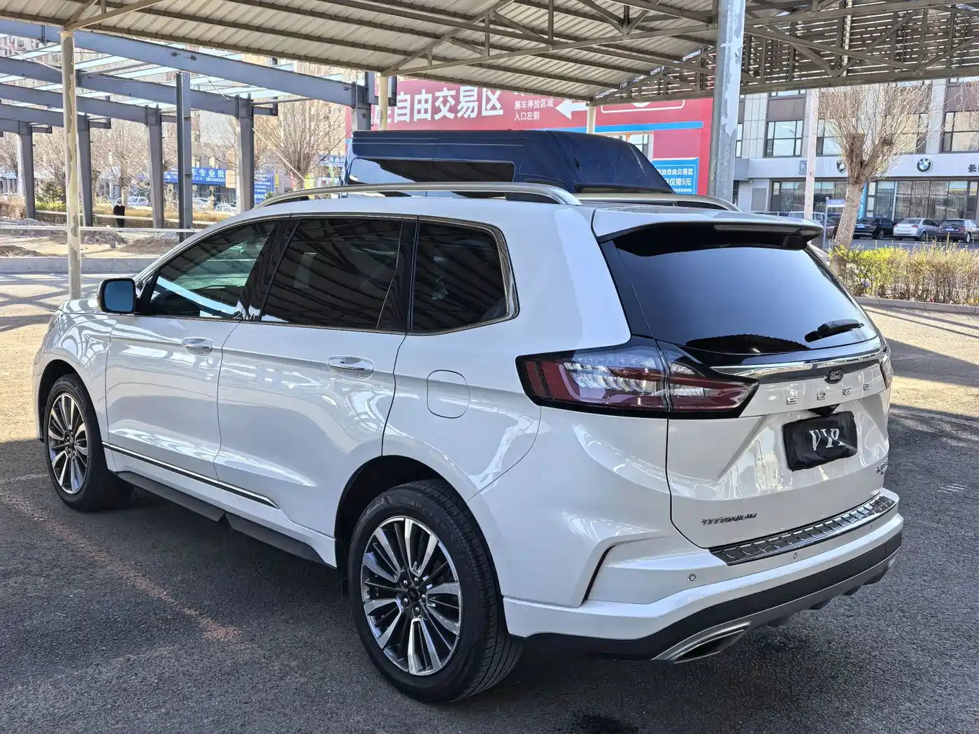 Фото 7 - Ford Edge