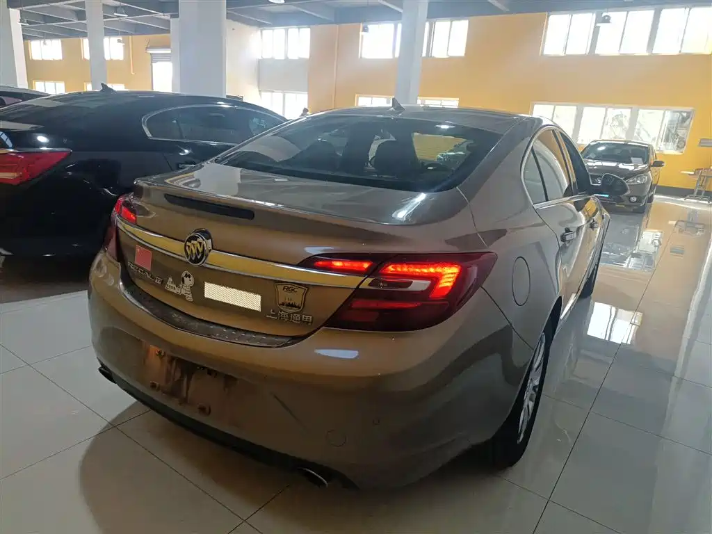 Buick Regal 2014 2.0L Elite Fashion Type фото 5