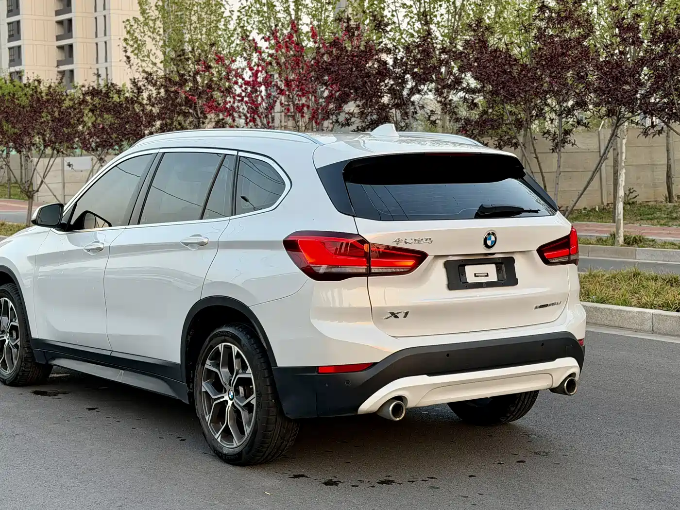 BMW X1 2022 sDrive25Li Leading фото 20