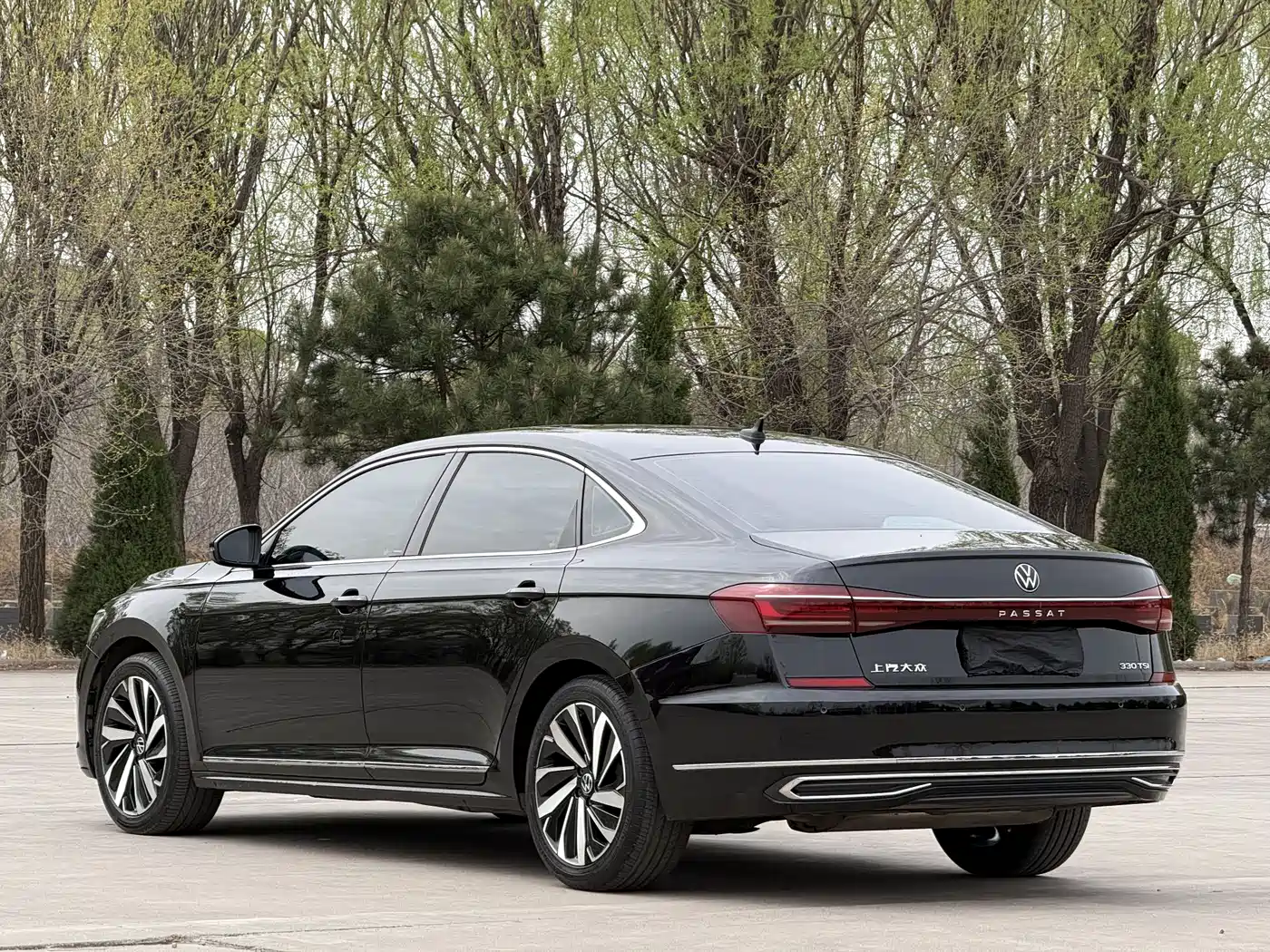 Volkswagen Passat 2023 Facelift 330TSI Elite Edition фото 5