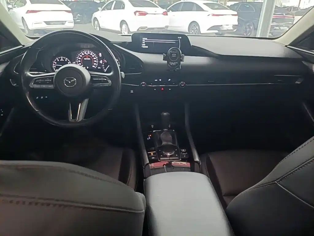 Mazda Mazda 3 2024 2023 2.0L Auto Zhiyao