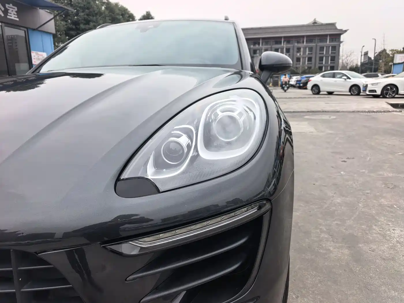 Porsche Macan 2017 Macan 2.0T фото 9