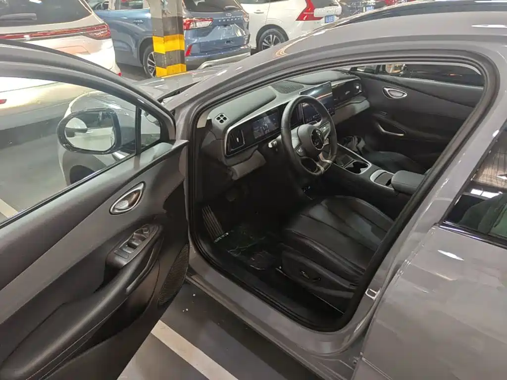 BYD Hai Shi 05 EV 2025 2025 520KM Smart Navigation Edition