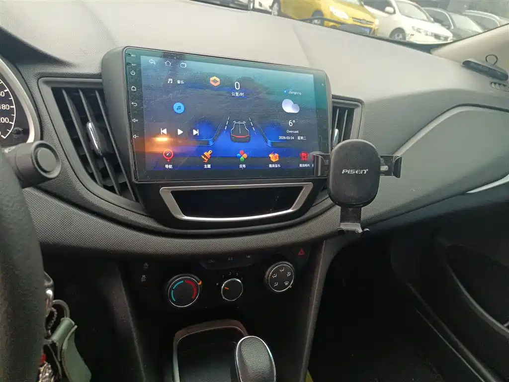Chevrolet Cavalier 2016 1.5L Automatic Enjoyment Edition фото 13
