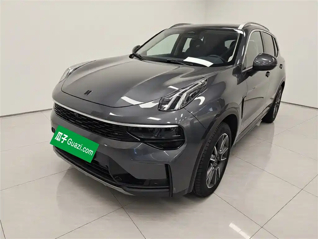 Lynk & Co 01 2023 2.0TD 2WD Pro фото 2