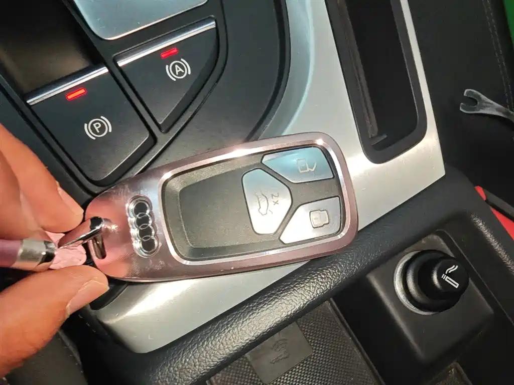 Audi A4L 2022 40 TFSI Luxury Dynamic фото 17