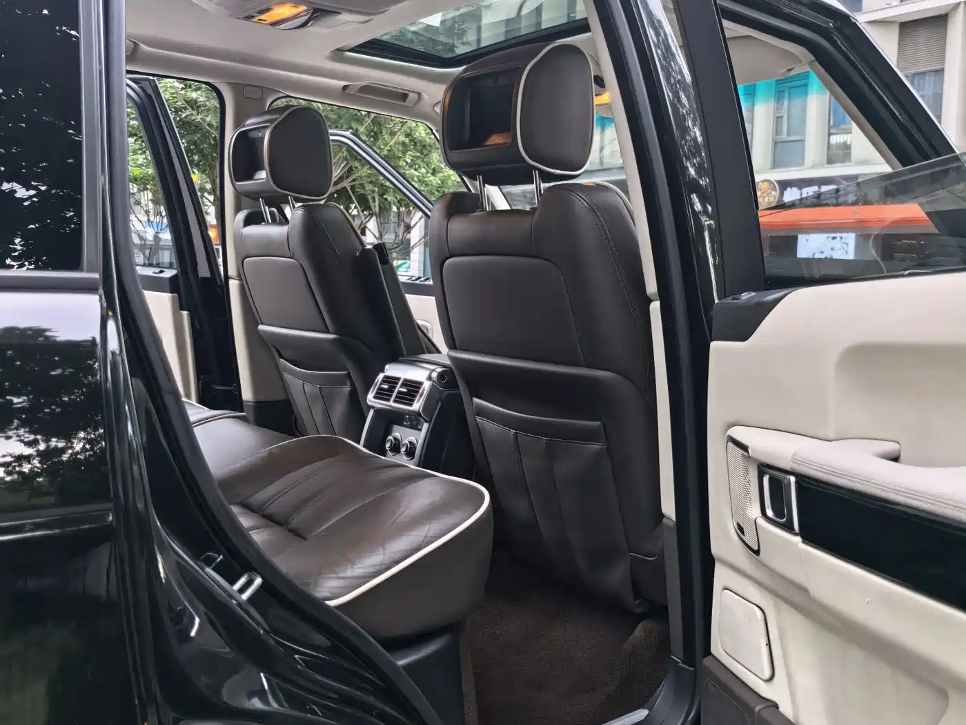 Land Rover Range Rover 2010 2010 5.0 NA V8 HSE