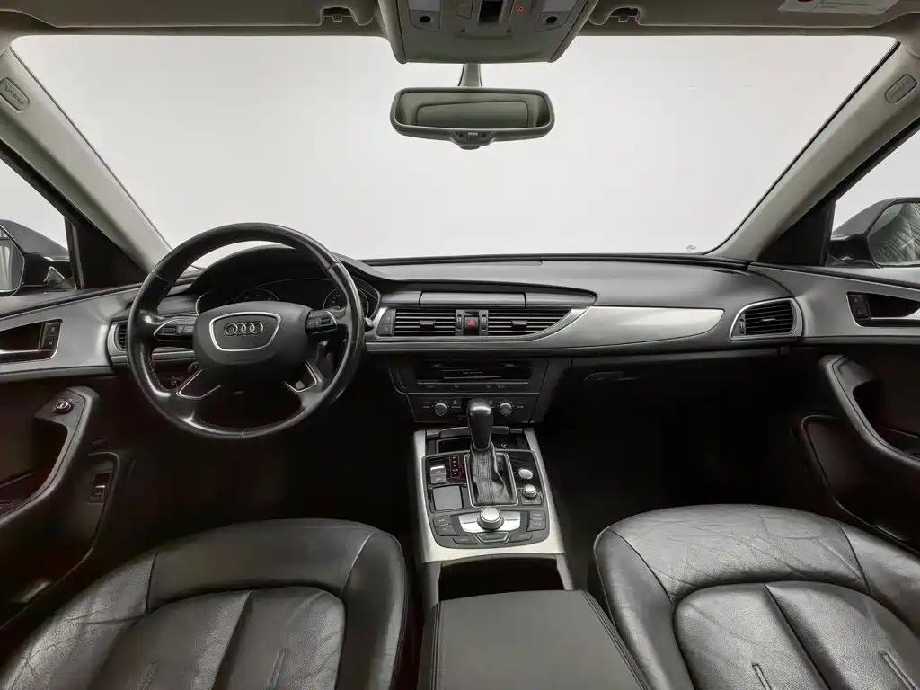 Photo 5 - Audi A6L