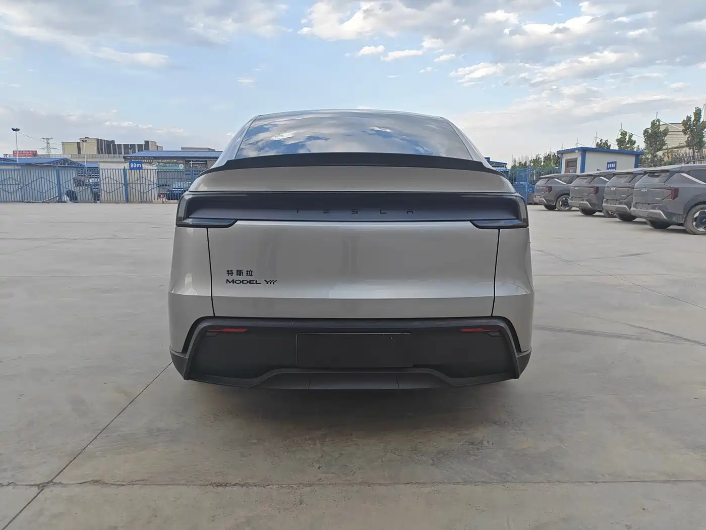 Tesla Model Y L 2026 2025 Facelift Long Range AWD