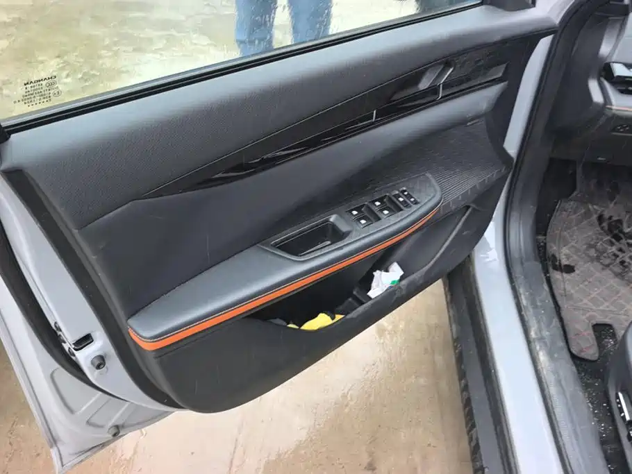 Changan UNI-V iDD 2023 2023 Smart Electric iDD 1.5T 113km Smart Cool Type