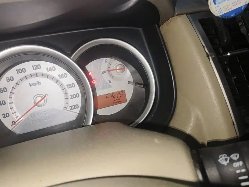 Nissan Tiida 2009 2008 1.6L Manual Fashion