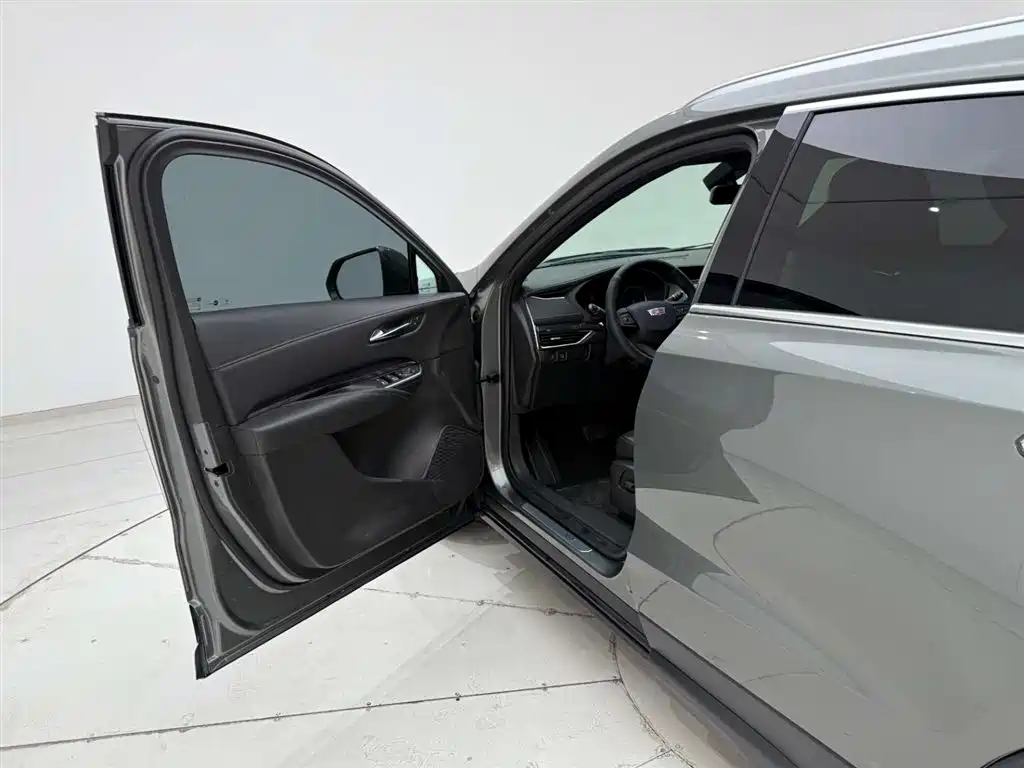 Cadillac XT4 2018 Model 28T 2WD Technology фото 13