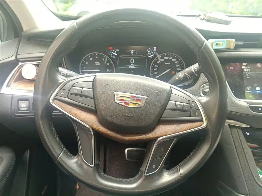 Cadillac XT5 2018 25T Luxury фото 6