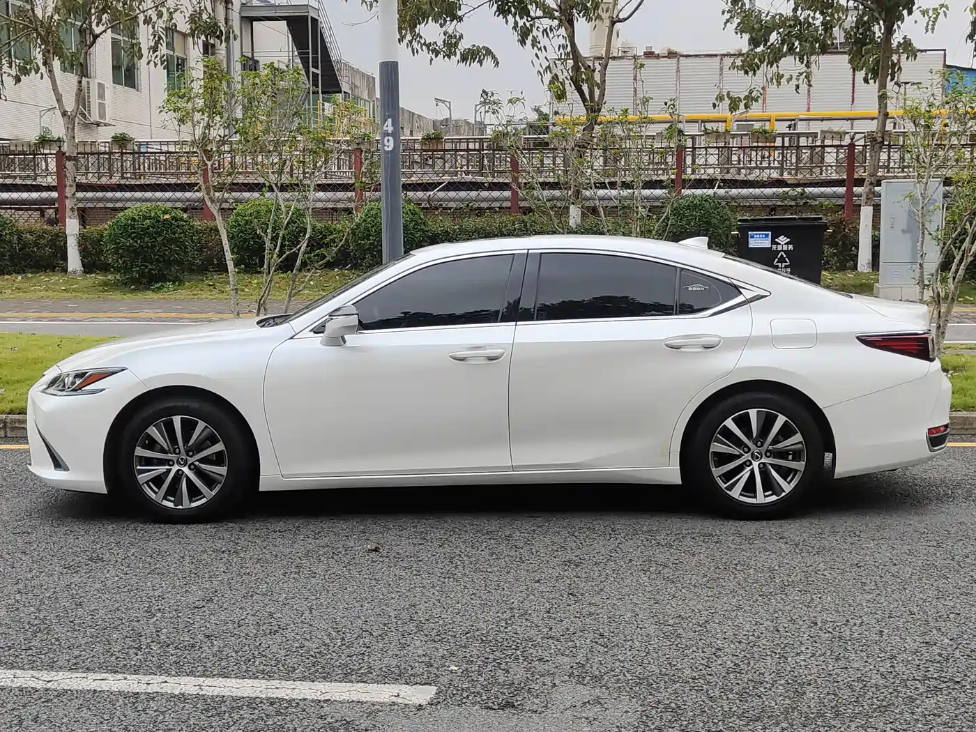 Lexus ES 2018 200 Excellence Edition China V фото 15