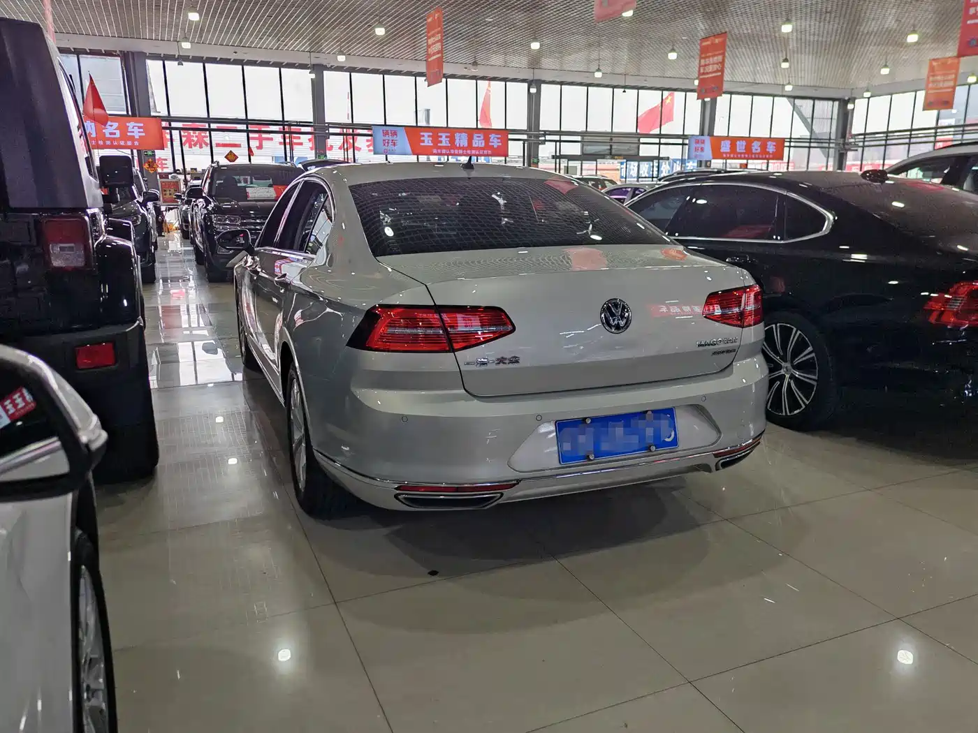 Volkswagen Magotan 2019 330TSI DSG Luxury Class China VI фото 6
