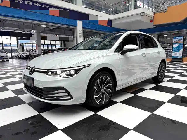 Volkswagen Golf 280TSI DSG Pro