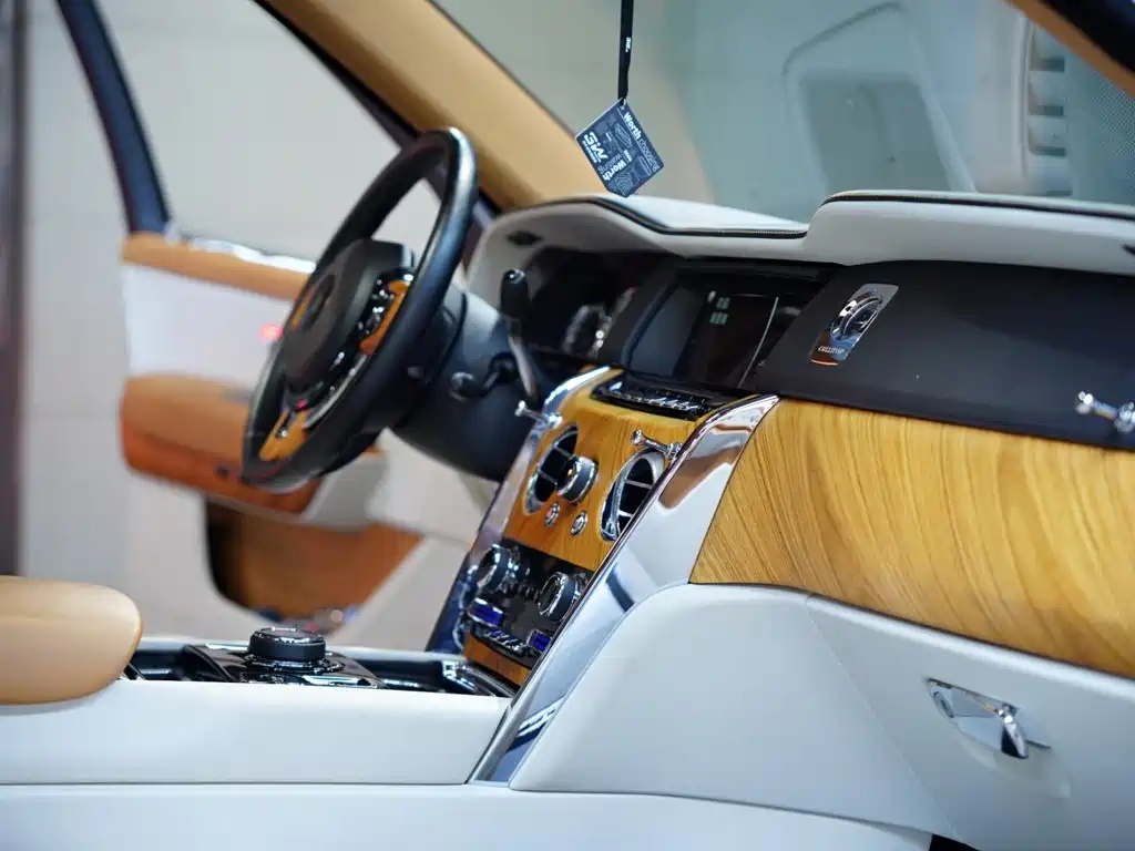 Rolls-Royce Cullinan 2020 2018 4-Seater Version