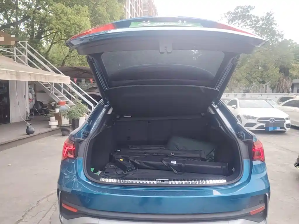 AUDI Q3 SPORTBACK