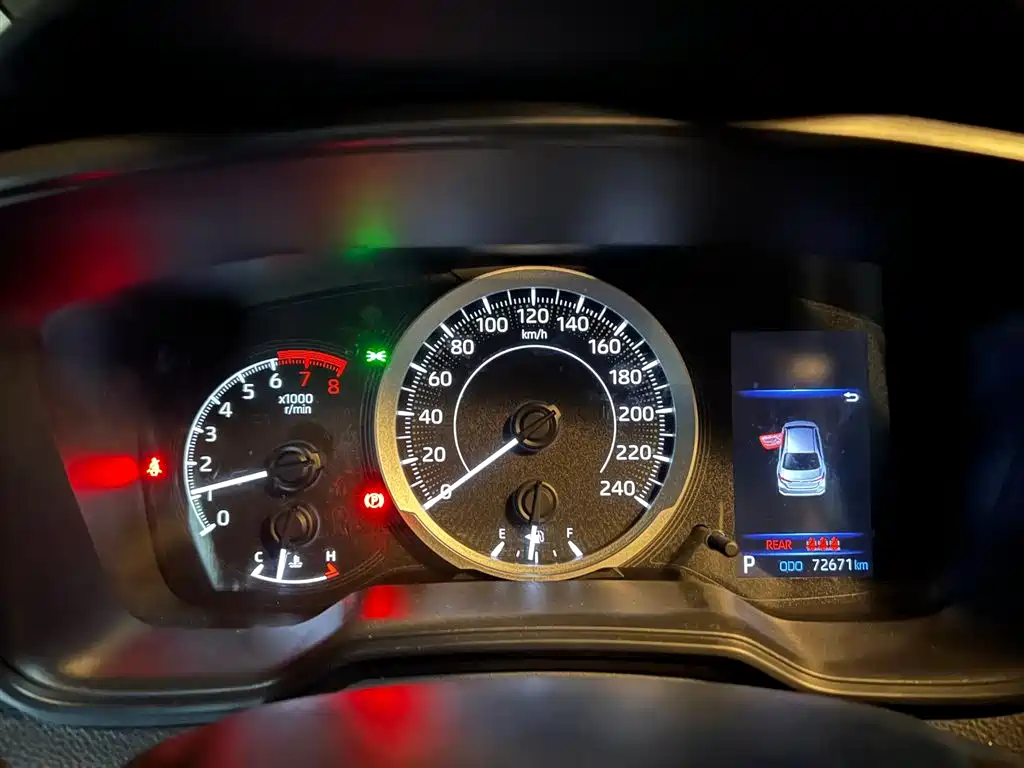 Toyota Corolla 2021 1.2T S-CVT Elite PLUS Edition фото 26