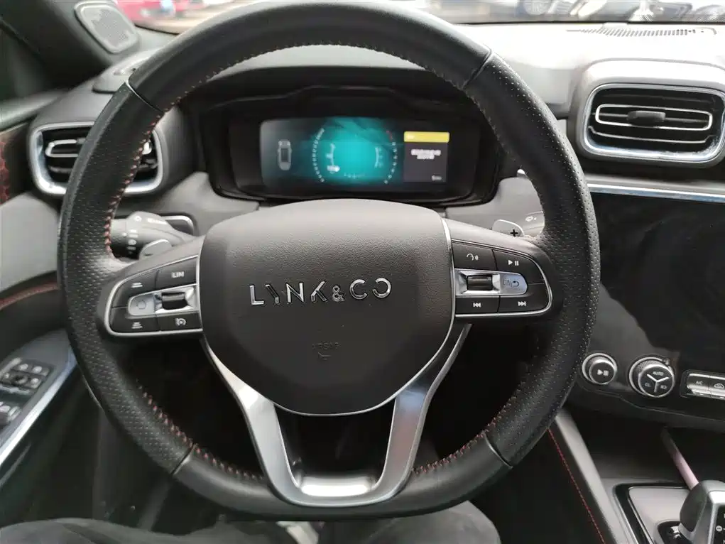 Lynk & Co 03 2019 1.5TD DCT Power Pro Edition China VI фото 7