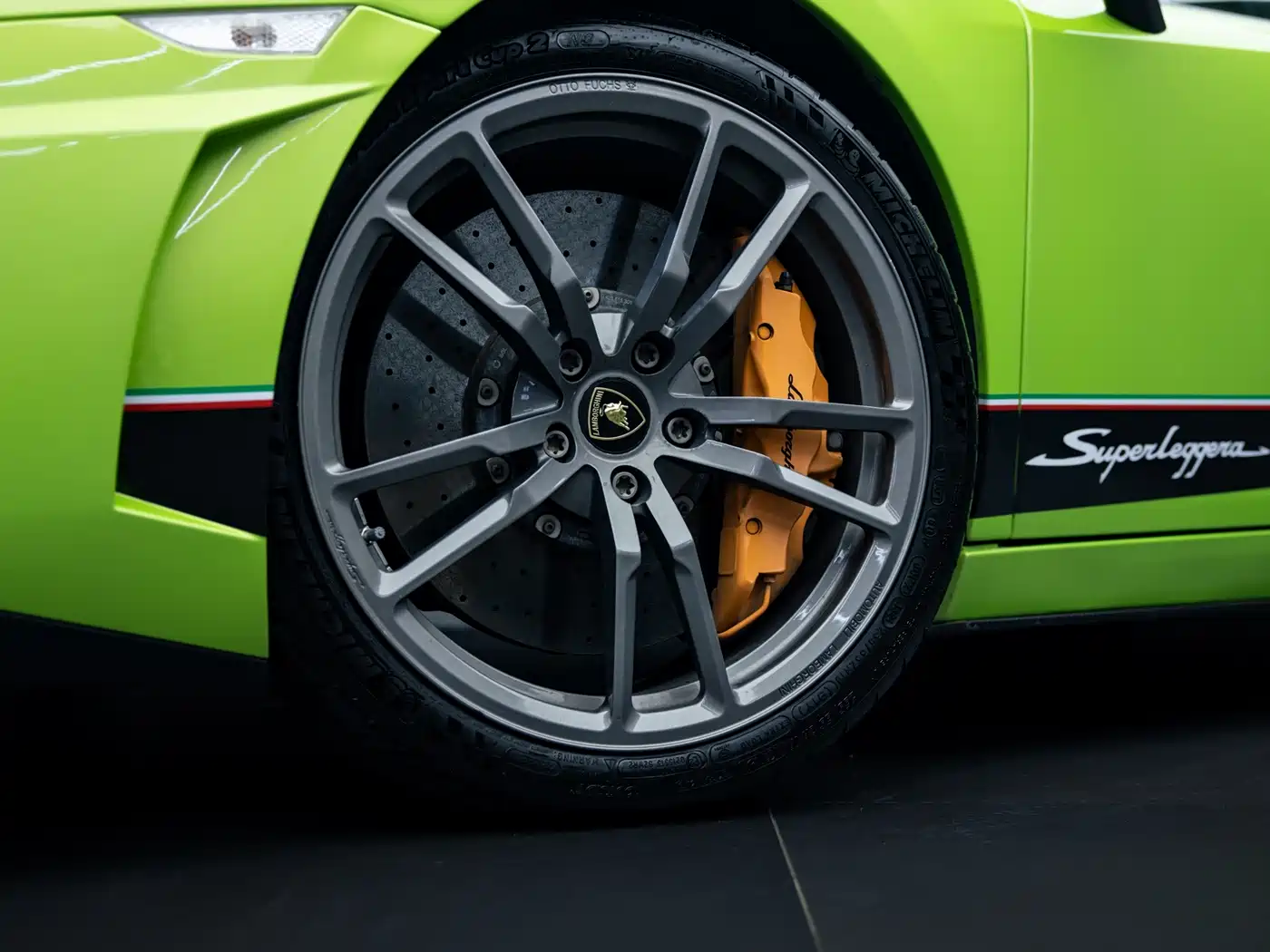Lamborghini Gallardo 2013 2011 LP 570-4 Superleggera
