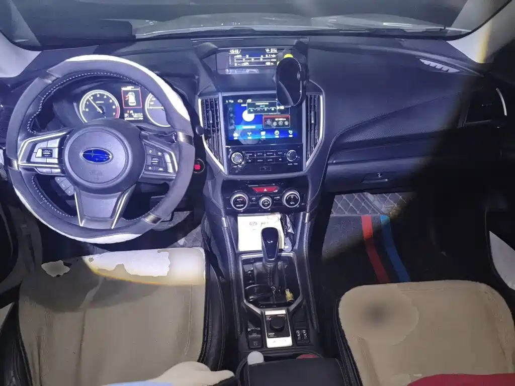 SUBARU FORESTER