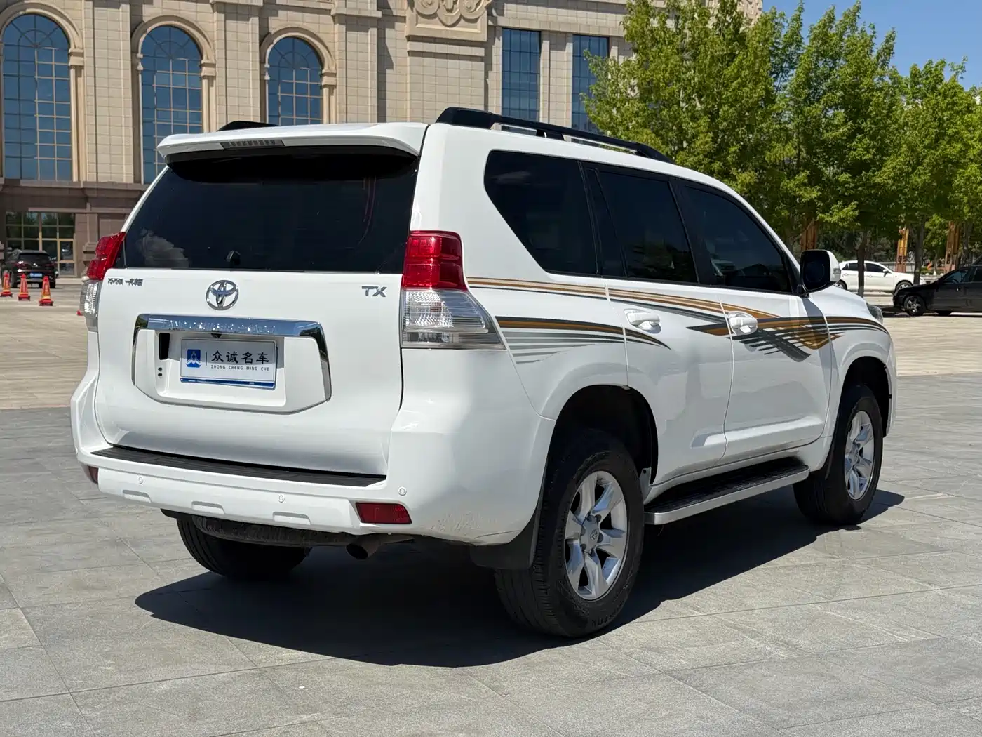 Toyota Prado 2010 4.0L Automatic TX-L фото 9