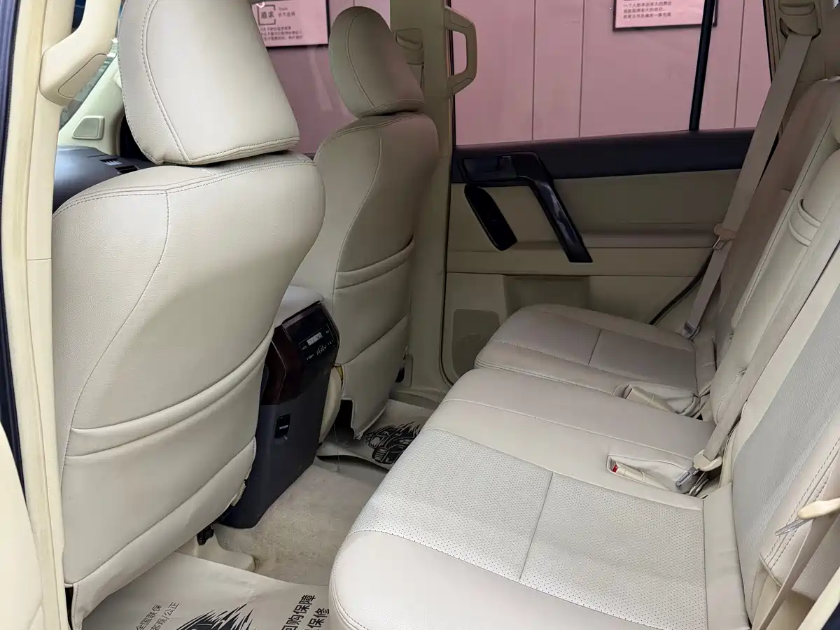 Toyota Prado (Import) 2016