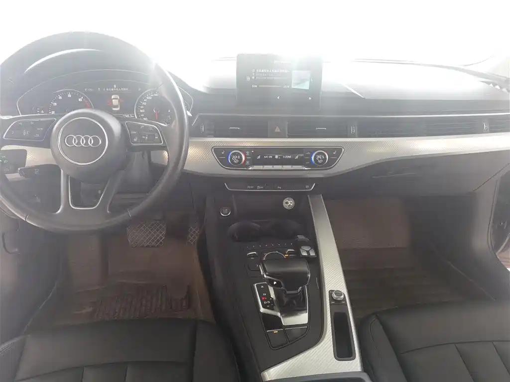 Audi A4L 2017 40 TFSI Fashion Edition фото 6