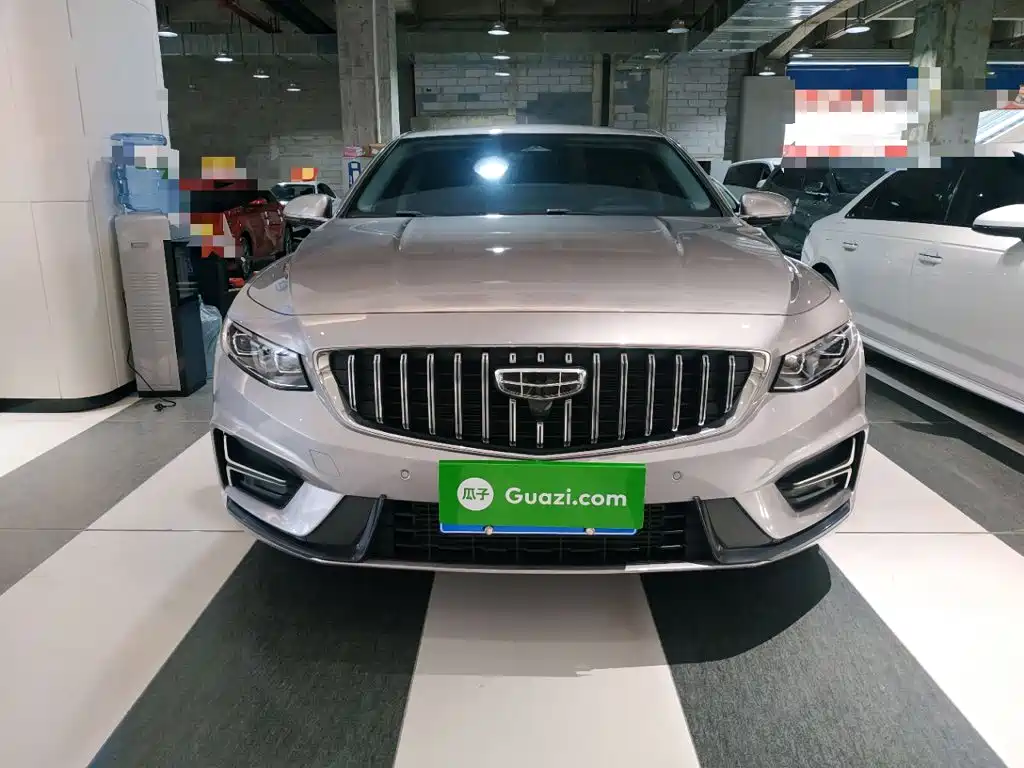 Фото 3 - Geely Preface