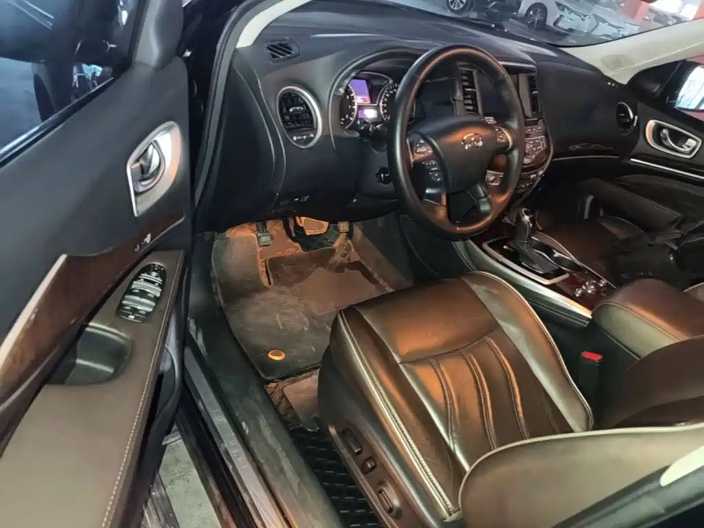 صورة 16 - Infiniti QX60 (Import)