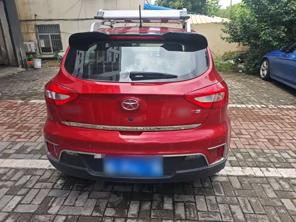 JAC Motors Refine S2 2015 2015 1.5L CVT Luxury Smart