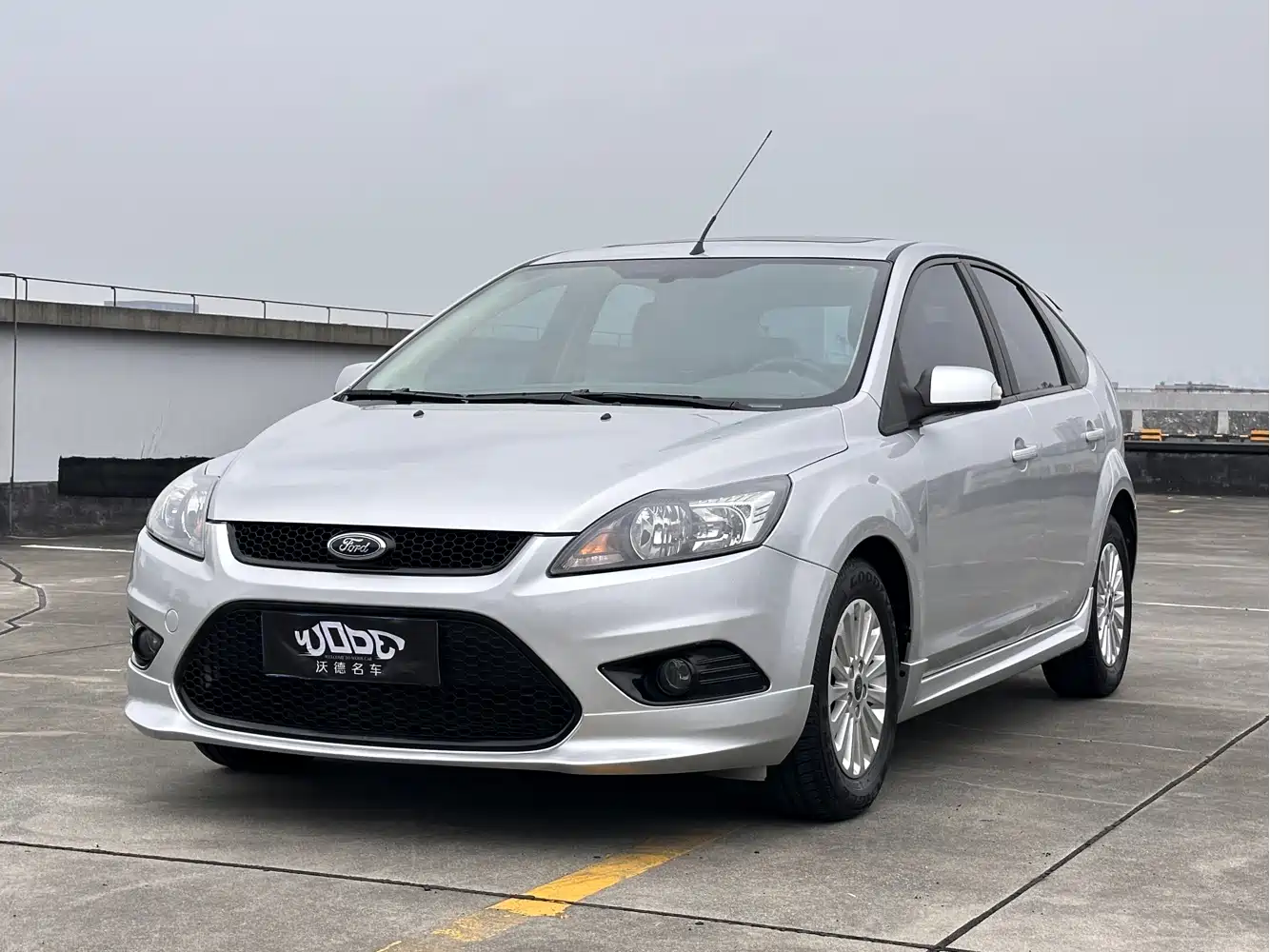 Фото 1 - Ford Focus