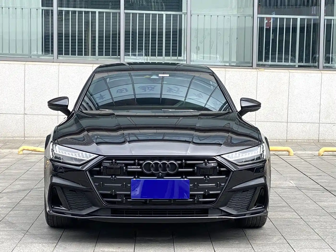 AUDI A7L