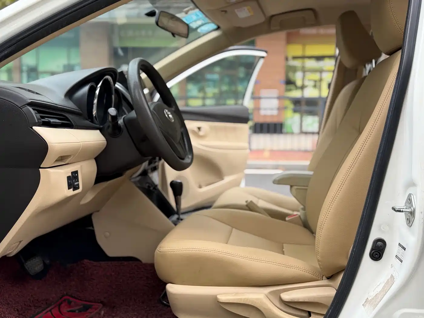 Toyota Vios 2016 1.5L Automatic Zhi Zhen Xing Yao Edition фото 4