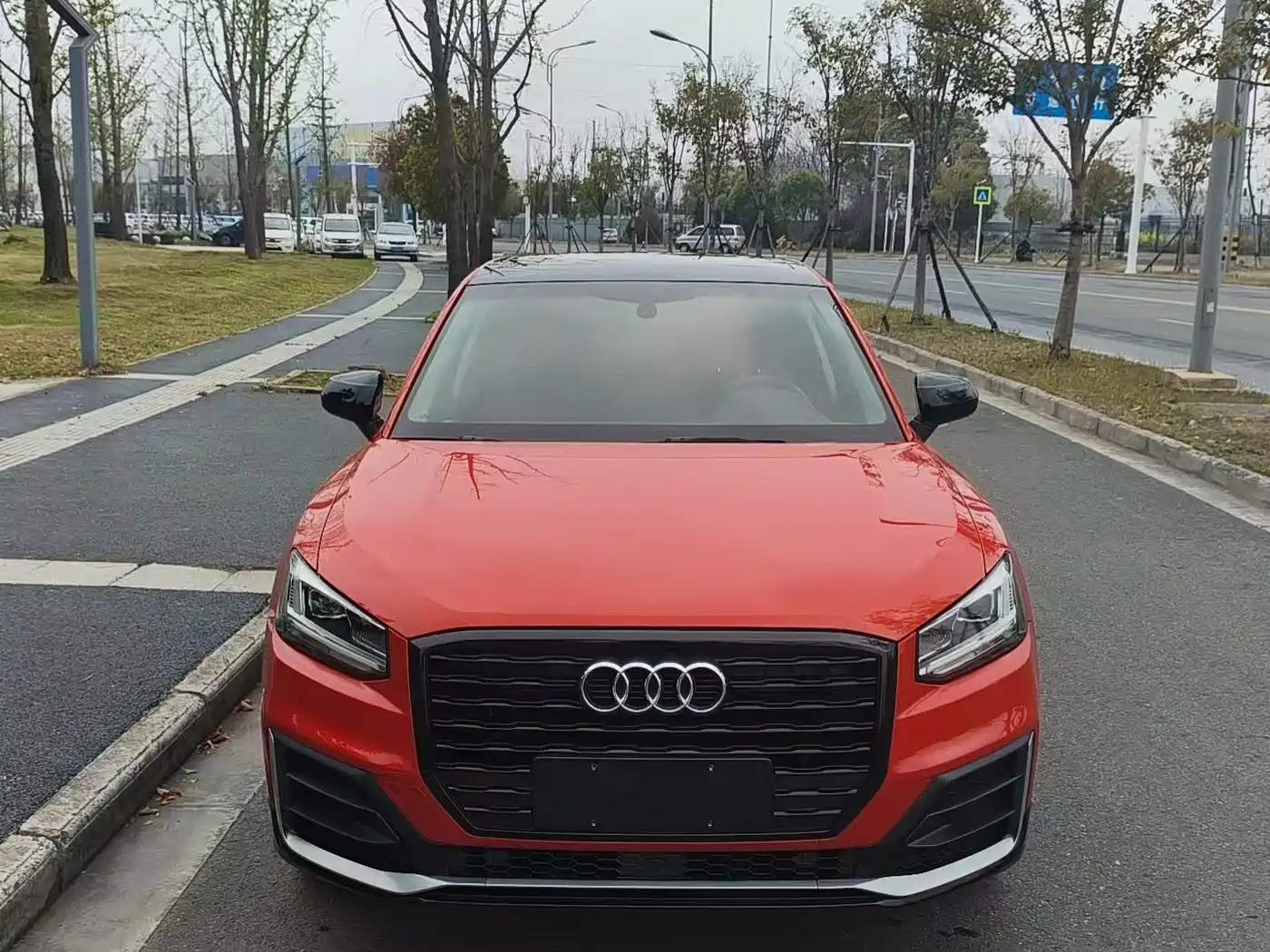 Audi Q2L 2018 35 TFSI Fashion Dynamic China VI фото 2