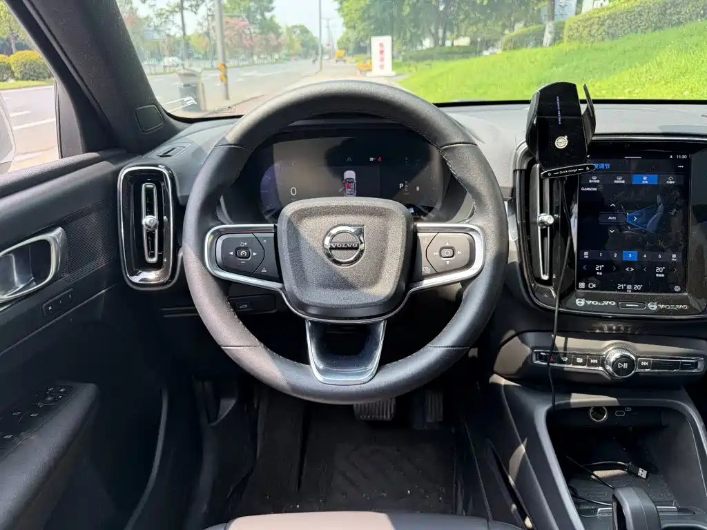 Volvo XC40 2023 2023 Model B3 Smart Drive Fashion Edition