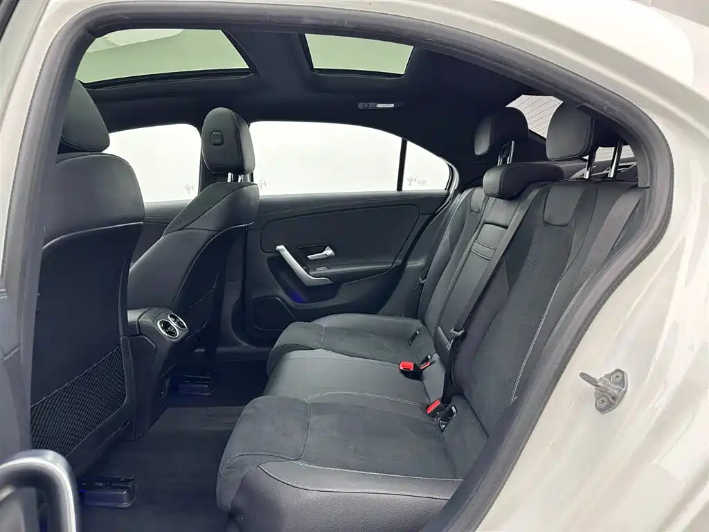 MERCEDES-BENZ A CLASS