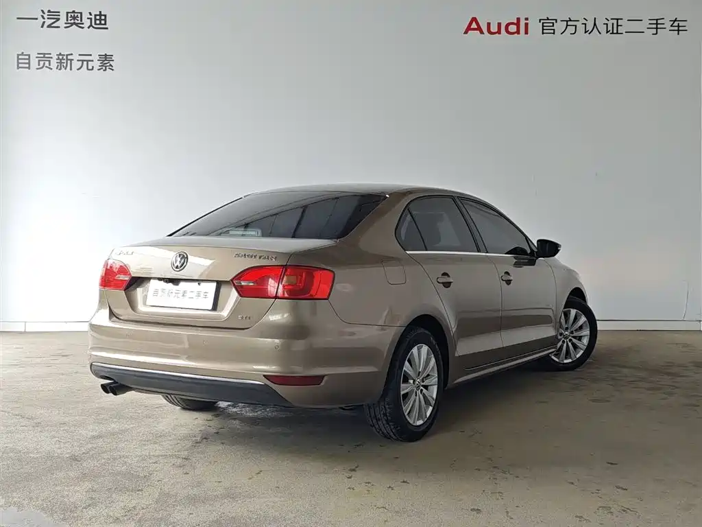 Volkswagen Sagitar 2014 1.4TSI Automatic Luxury фото 3